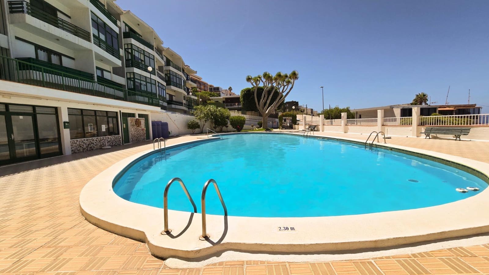 2 bedroom Flat for sale in San Cristobal de La Laguna with pool - € 195,000 (Ref: 10049418)