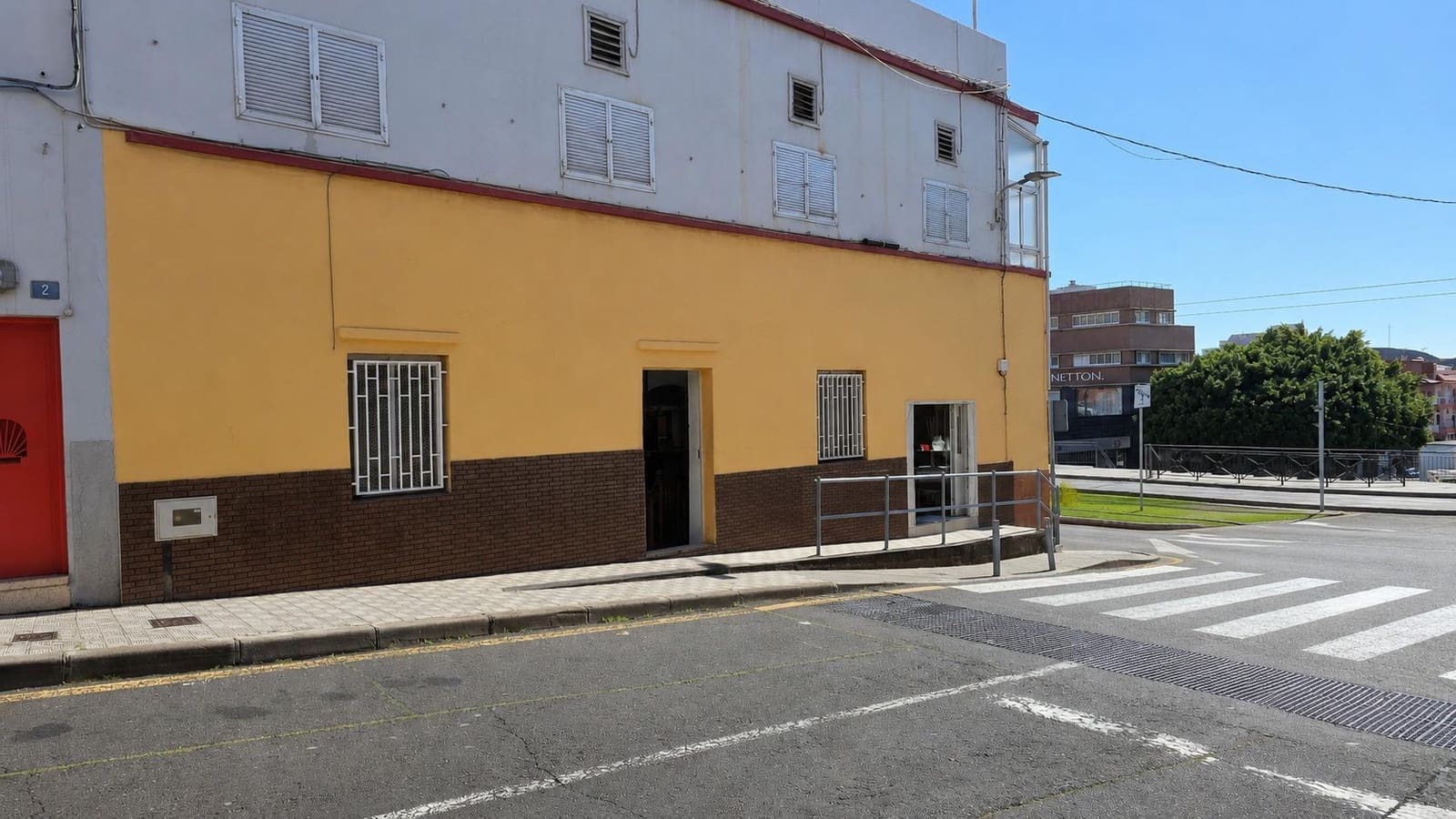 Commercial for sale in San Cristobal de La Laguna - € 180,000 (Ref: 10109791)