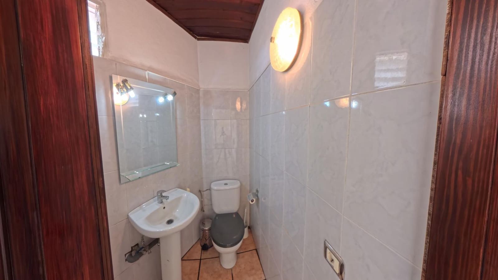 3 bedroom Commercial for rent in Adeje - € 895 (Ref: 10115756)