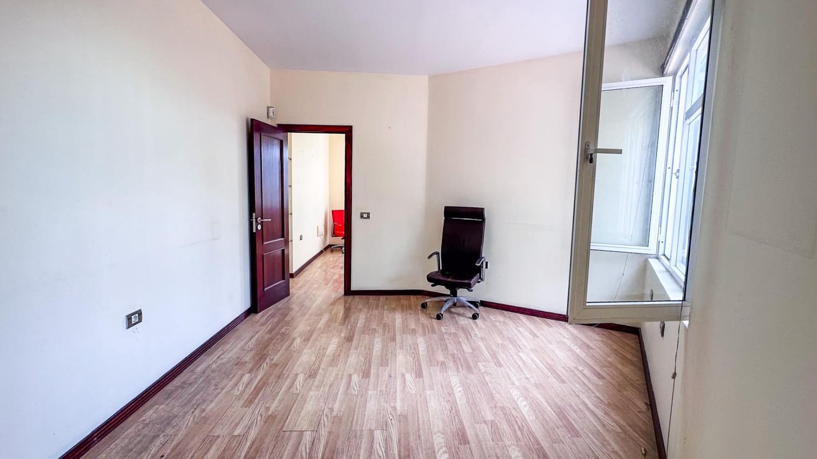 3 bedroom Commercial for rent in Adeje - € 895 (Ref: 10115756)