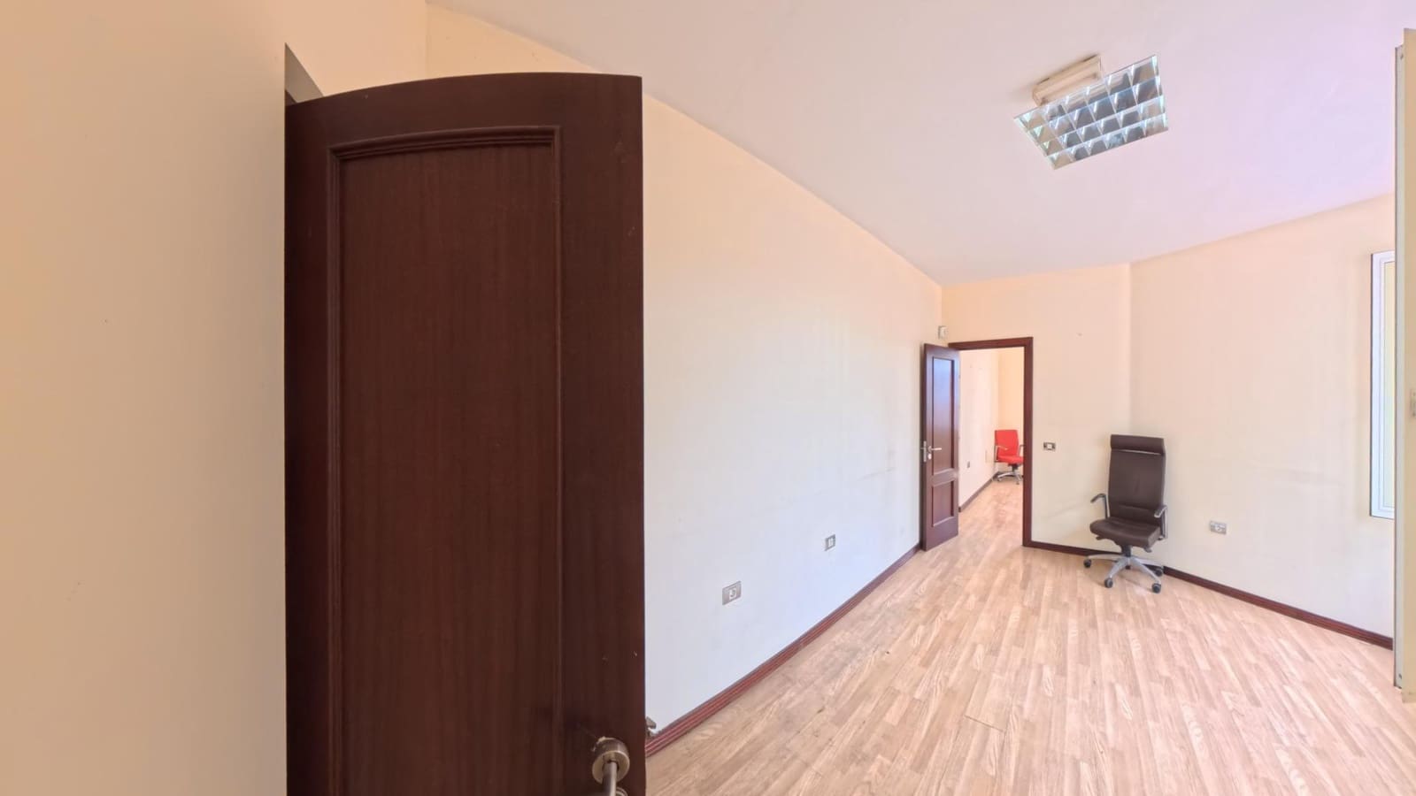 3 bedroom Commercial for rent in Adeje - € 895 (Ref: 10115756)