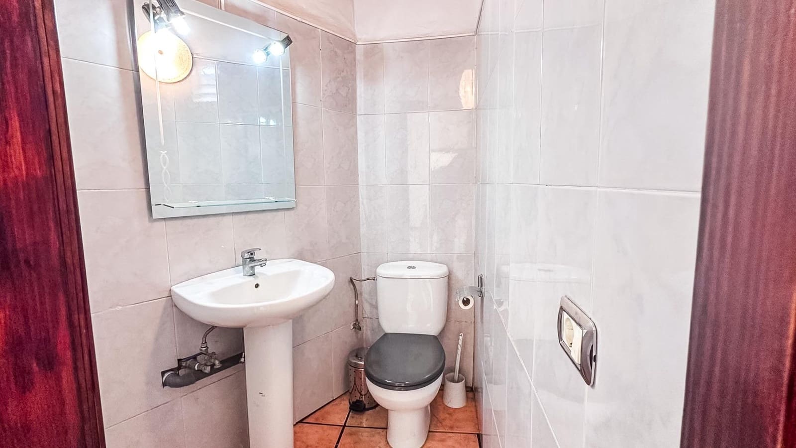 3 bedroom Commercial for rent in Adeje - € 895 (Ref: 10115756)