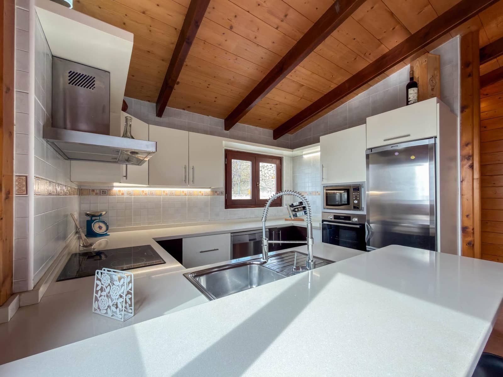 5 soveværelse Finca/Landehus til salg i Guimar med swimmingpool garage - € 420.000 (Ref: 10132787)