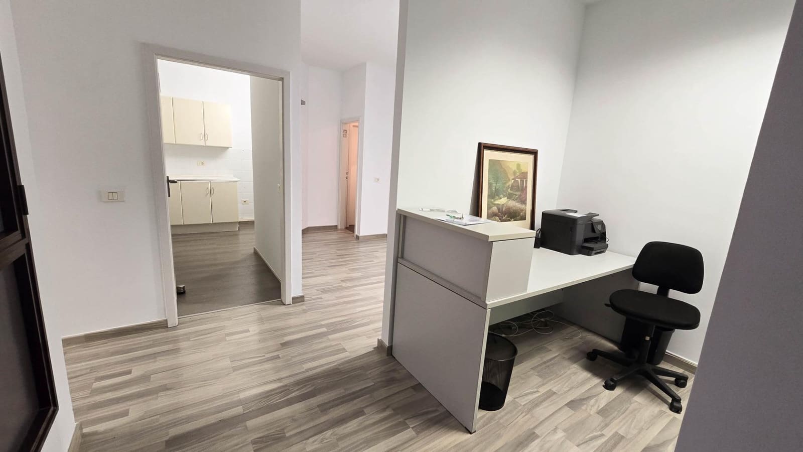Toimisto vuokrattavana paikassa Santa Cruz de Tenerife - 1 450 € (Ref: 10139827)