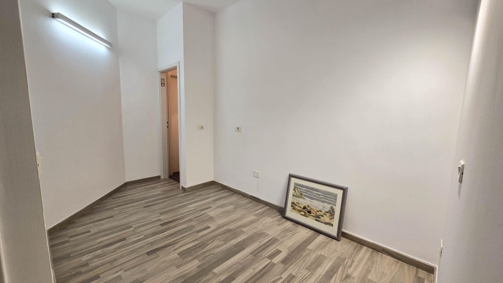 Toimisto vuokrattavana paikassa Santa Cruz de Tenerife - 1 450 € (Ref: 10139827)