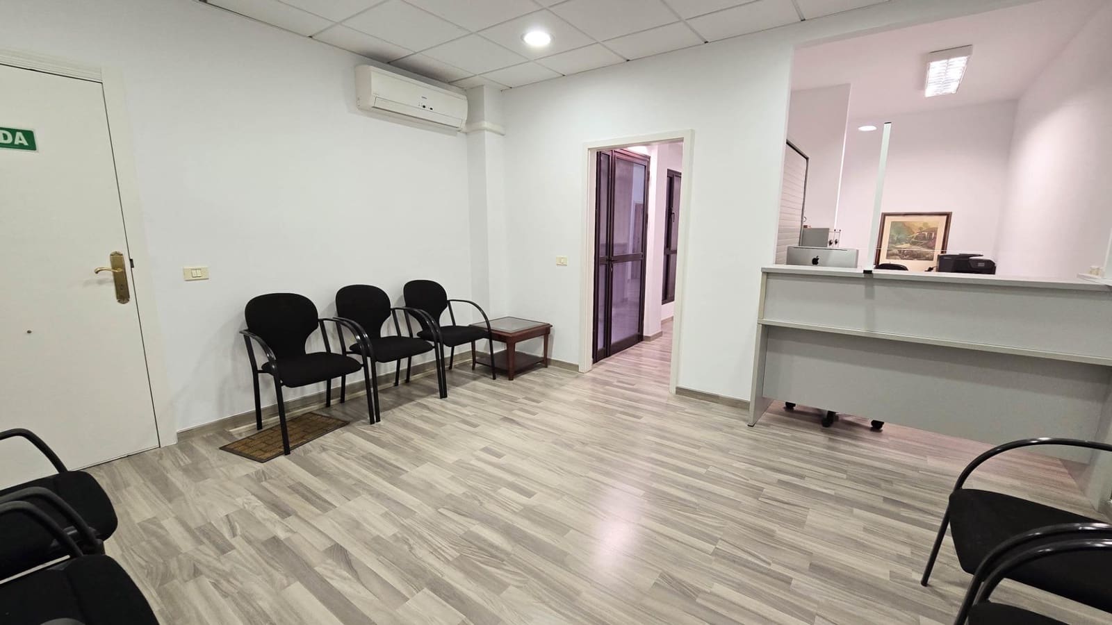 Toimisto vuokrattavana paikassa Santa Cruz de Tenerife - 1 450 € (Ref: 10139827)