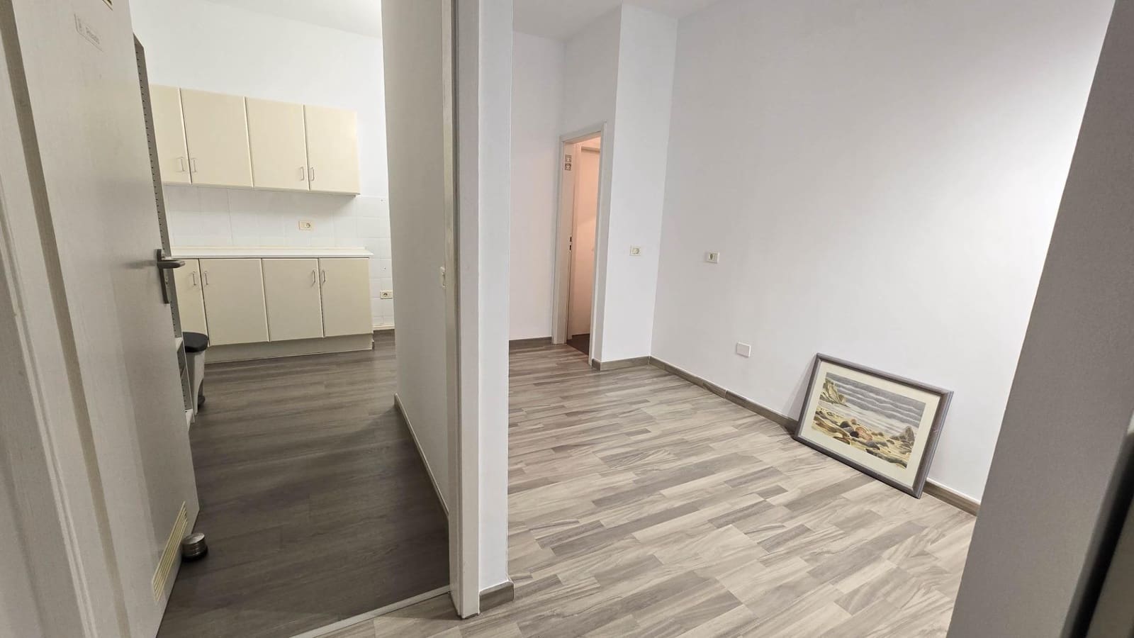 Toimisto vuokrattavana paikassa Santa Cruz de Tenerife - 1 450 € (Ref: 10139827)
