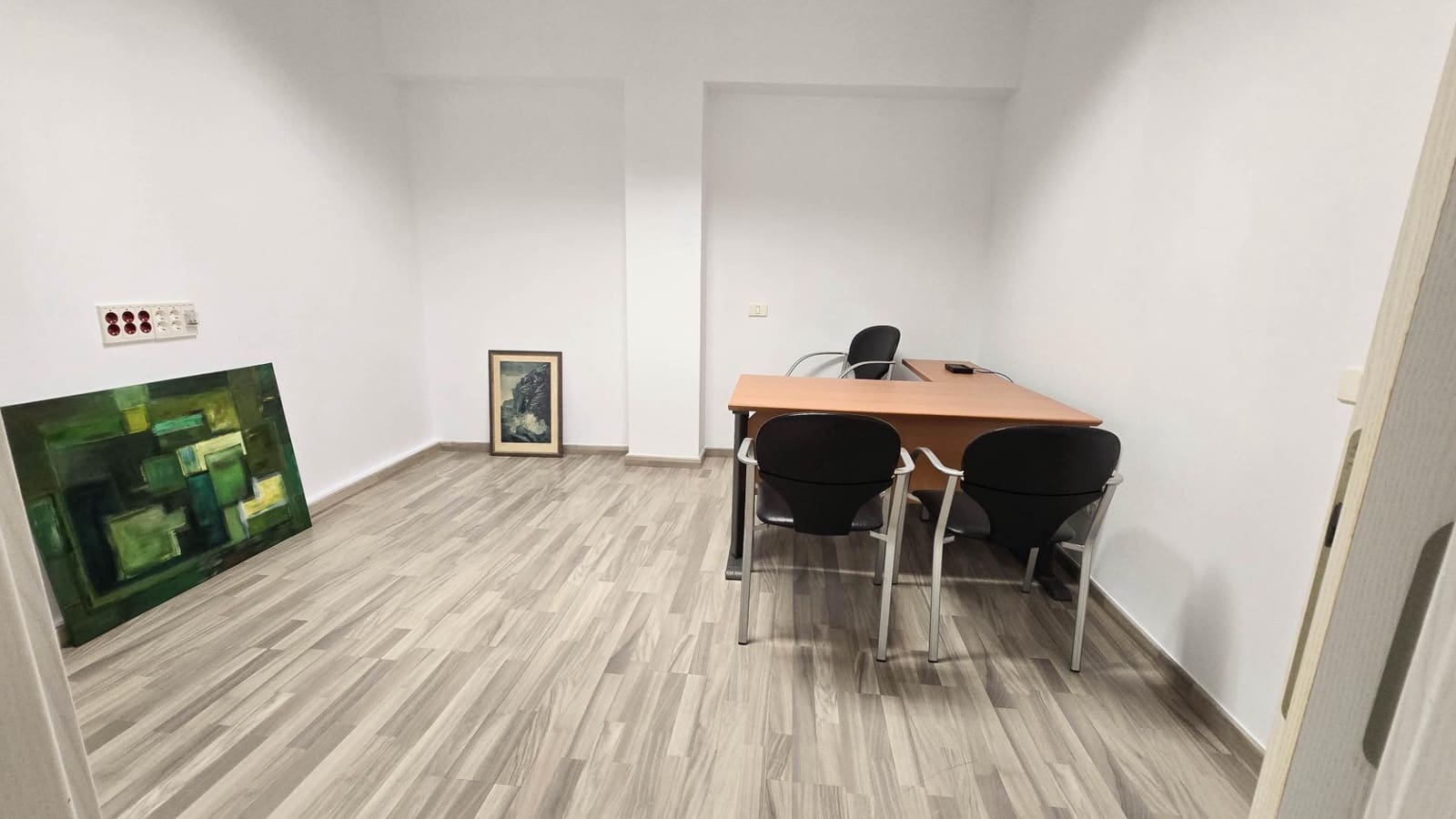Toimisto vuokrattavana paikassa Santa Cruz de Tenerife - 1 450 € (Ref: 10139827)