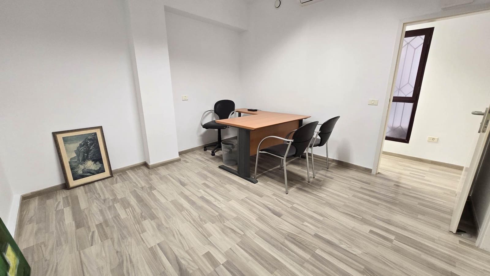 Toimisto vuokrattavana paikassa Santa Cruz de Tenerife - 1 450 € (Ref: 10139827)