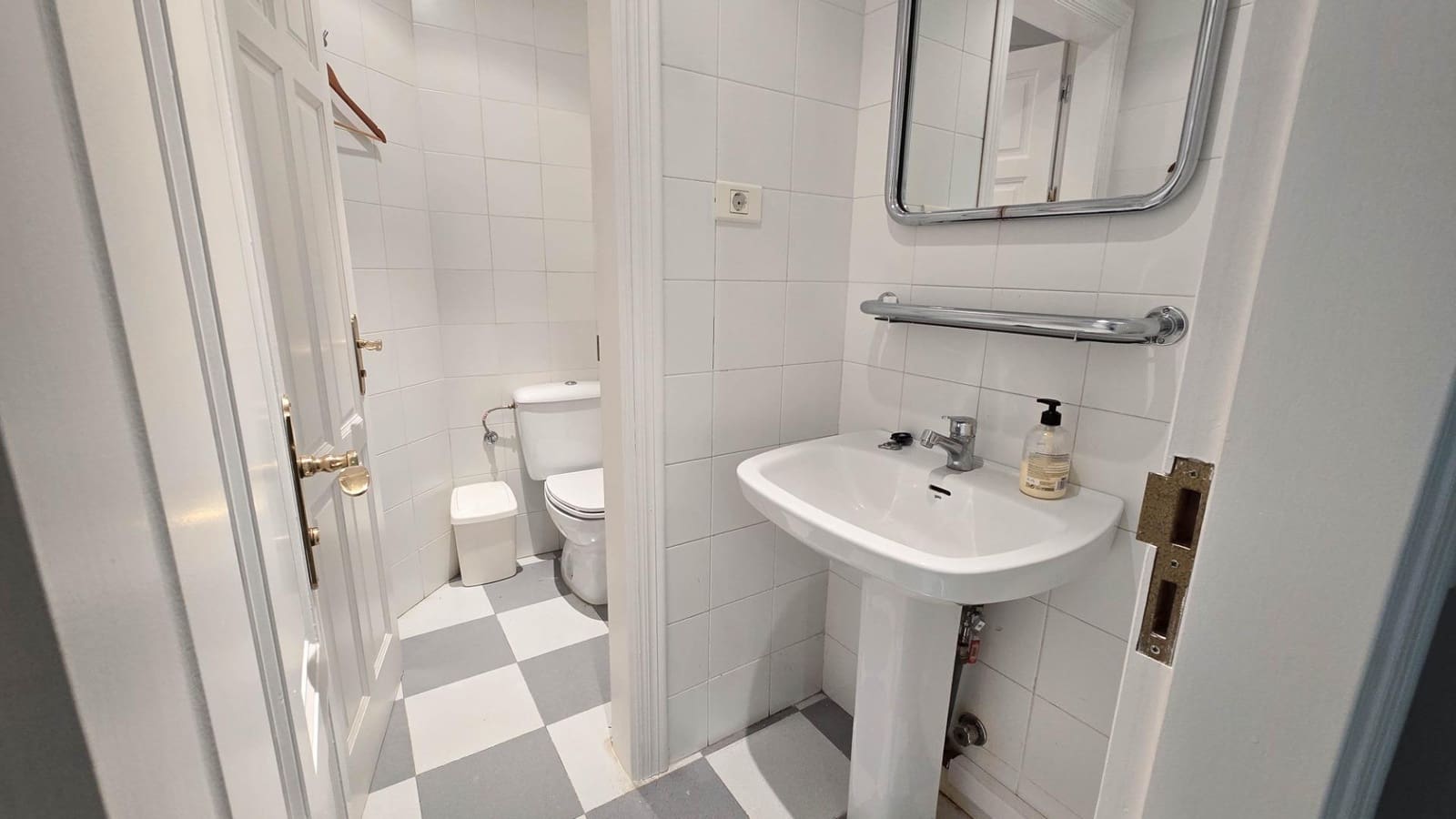 Toimisto vuokrattavana paikassa Santa Cruz de Tenerife - 1 450 € (Ref: 10139827)