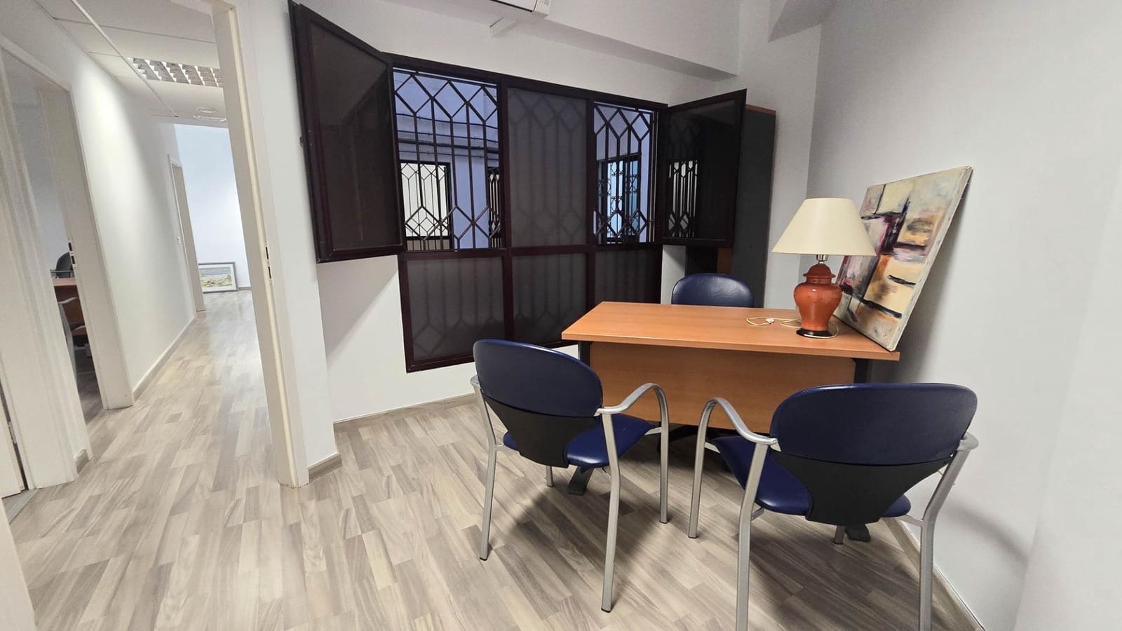 Toimisto vuokrattavana paikassa Santa Cruz de Tenerife - 1 450 € (Ref: 10139827)