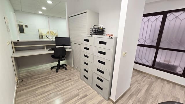 Toimisto vuokrattavana paikassa Zona Centro, Santa Cruz de Tenerife - 1 450 € (Ref: 10139827)