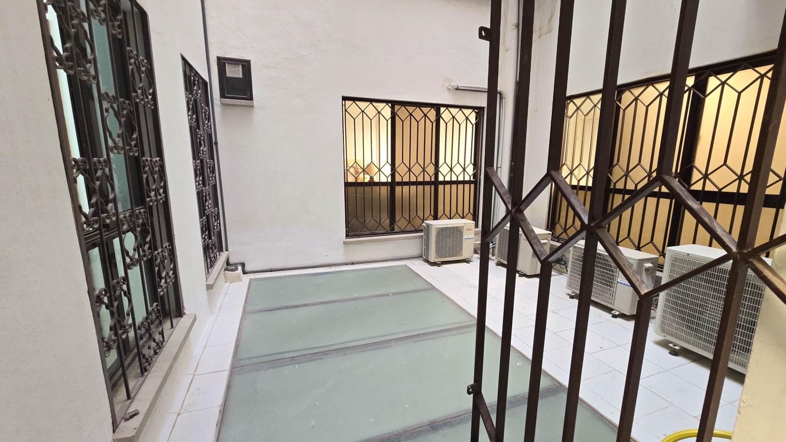 Toimisto vuokrattavana paikassa Santa Cruz de Tenerife - 1 450 € (Ref: 10139827)