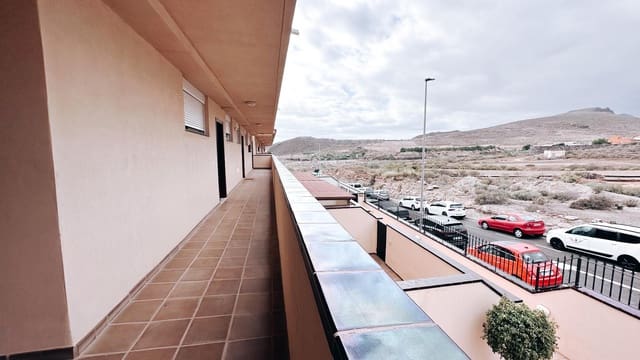 1 sypialnia Apartament do wynajęcia w Las Chafiras (San Miguel), San Miguel de Abona z basenem garażem - 920 € (Ref: 10171843)
