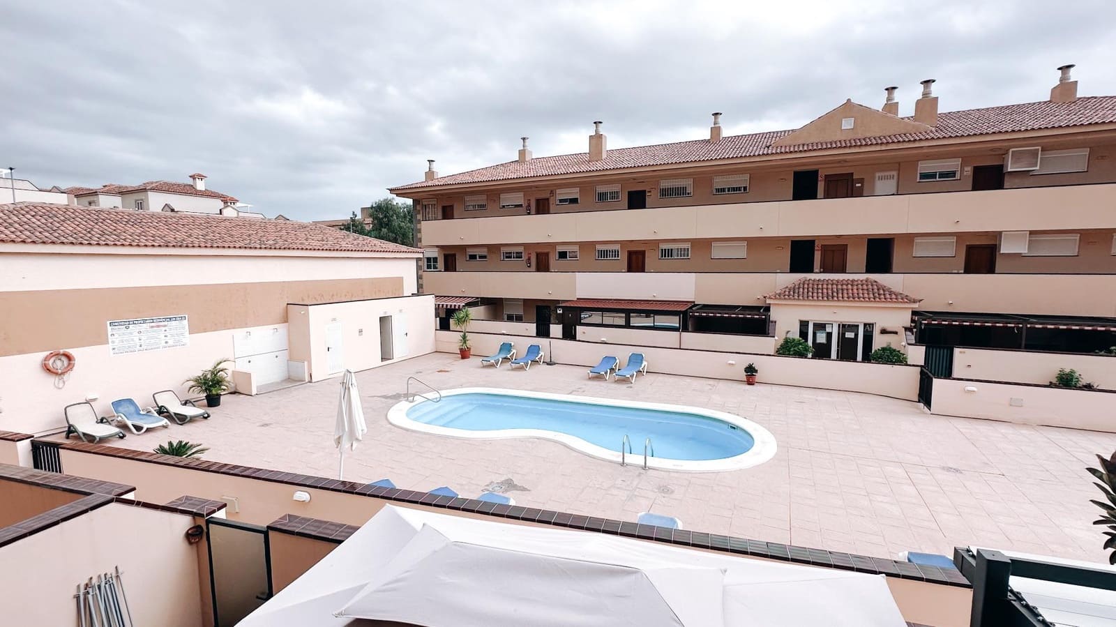 Apartamento de 1 habitación en Las Chafiras (San Miguel) en alquiler con piscina garaje - 920 € (Ref: 10171843)