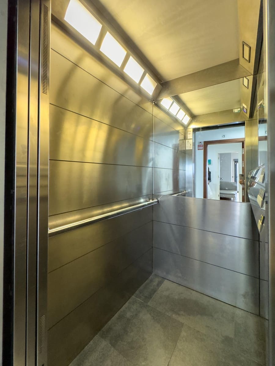 4 sypialnia Penthouse na sprzedaż w Santa Cruz de Tenerife z garażem - 815 000 € (Ref: 9466157)