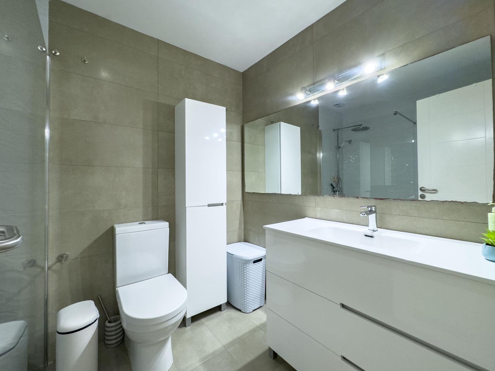 4 sypialnia Penthouse na sprzedaż w Santa Cruz de Tenerife z garażem - 815 000 € (Ref: 9466157)