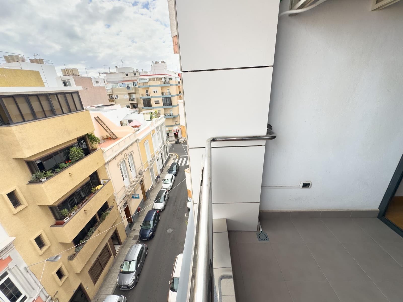 4 sypialnia Penthouse na sprzedaż w Santa Cruz de Tenerife z garażem - 815 000 € (Ref: 9466157)