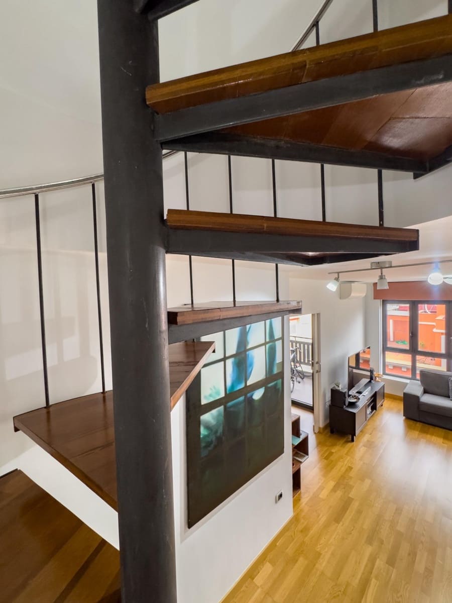 4 sypialnia Penthouse na sprzedaż w Santa Cruz de Tenerife z garażem - 815 000 € (Ref: 9466157)