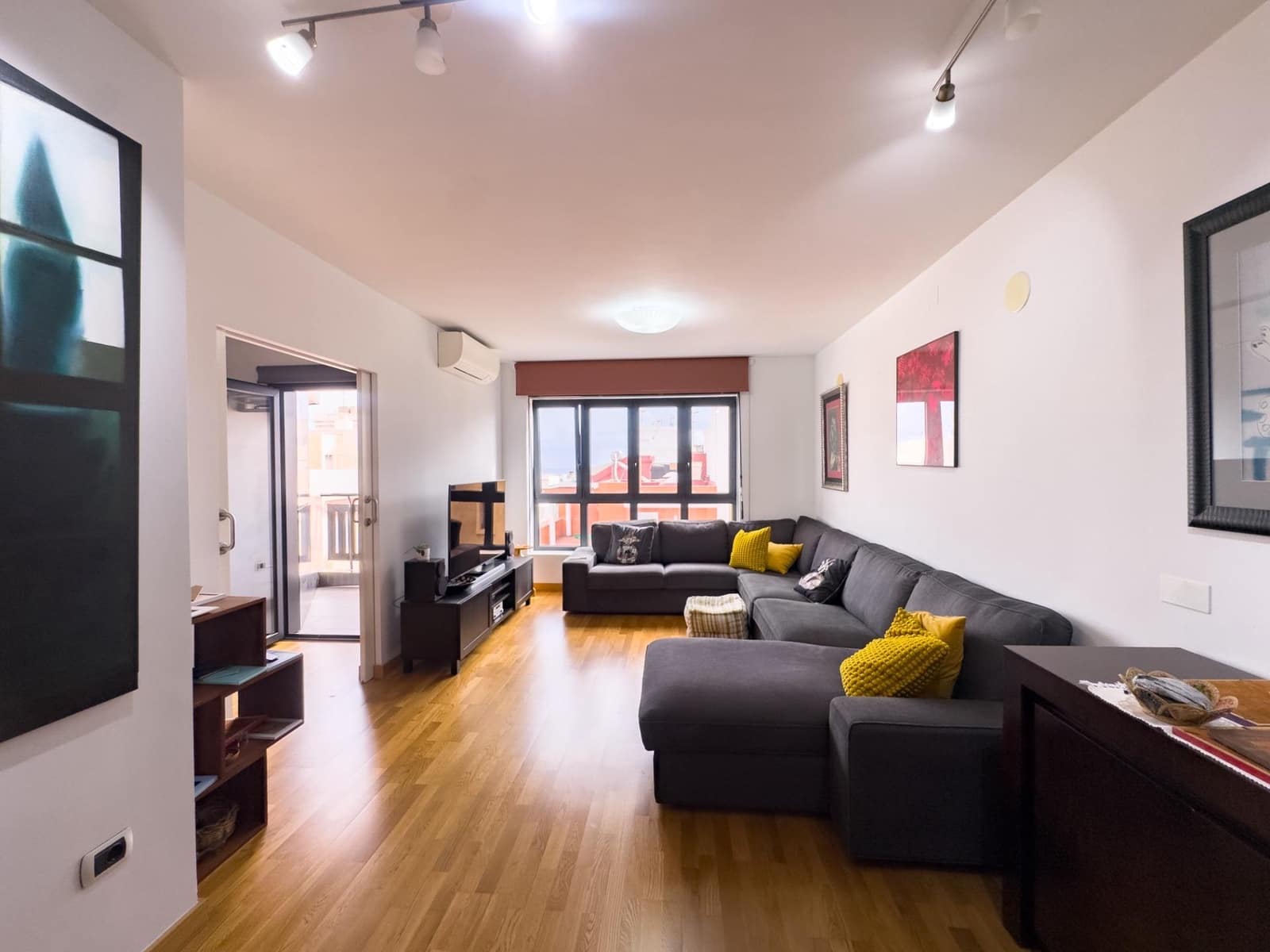 4 sypialnia Penthouse na sprzedaż w Santa Cruz de Tenerife z garażem - 815 000 € (Ref: 9466157)