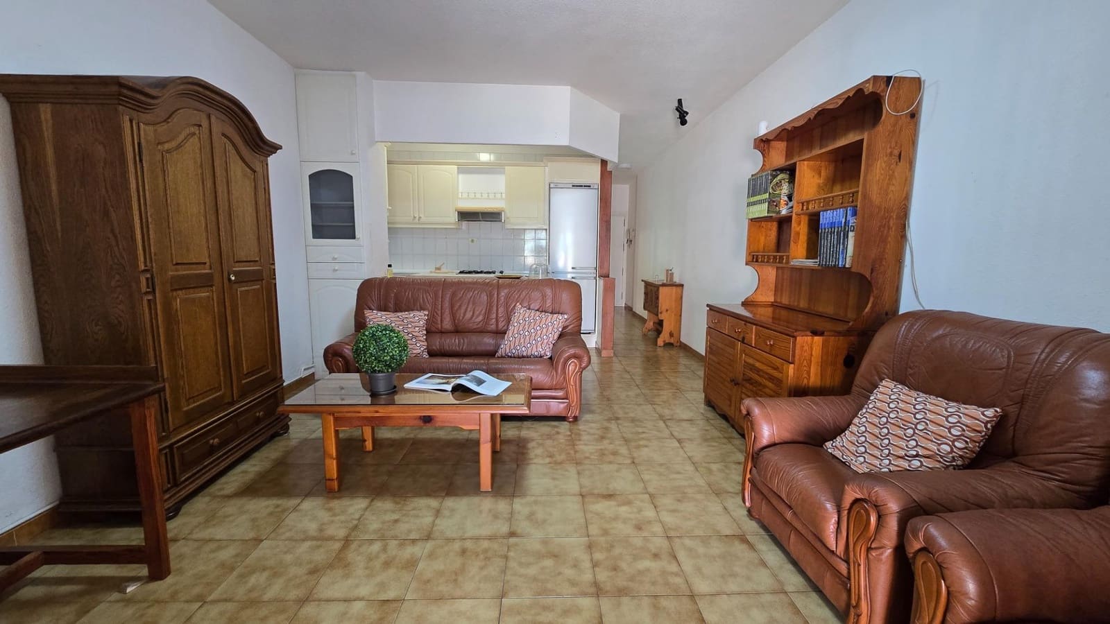 1 bedroom Apartment for sale in Los Cristianos - € 285,000 (Ref: 9466158)