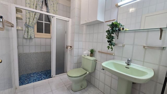 1 sovrum Lägenhet till salu i Los Cristianos, Arona - 270 000 € (Ref: 9466158)