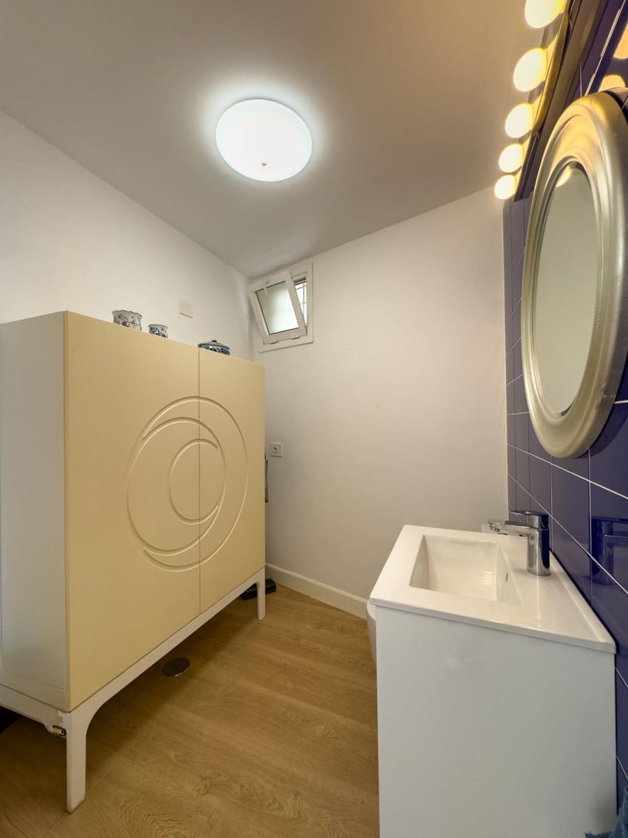 3 bedroom Flat for sale in Santa Cruz de Tenerife with garage - € 395,000 (Ref: 9466159)