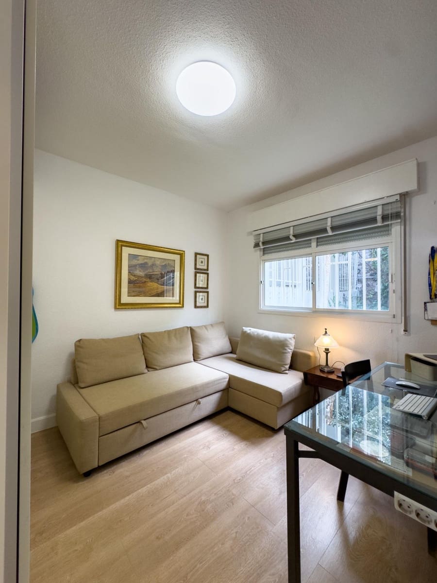 3 bedroom Flat for sale in Santa Cruz de Tenerife with garage - € 395,000 (Ref: 9466159)