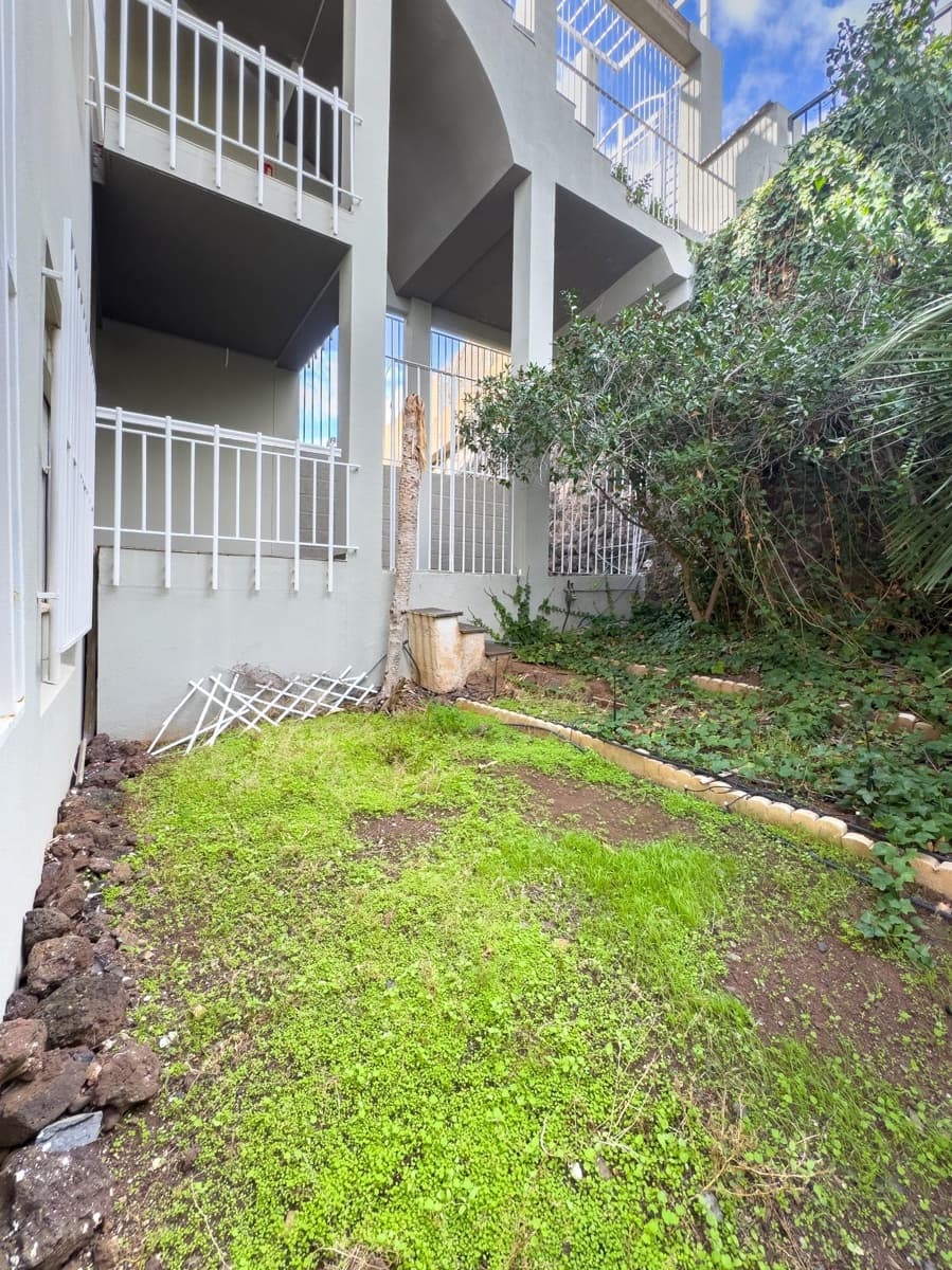 3 bedroom Flat for sale in Santa Cruz de Tenerife with garage - € 395,000 (Ref: 9466159)