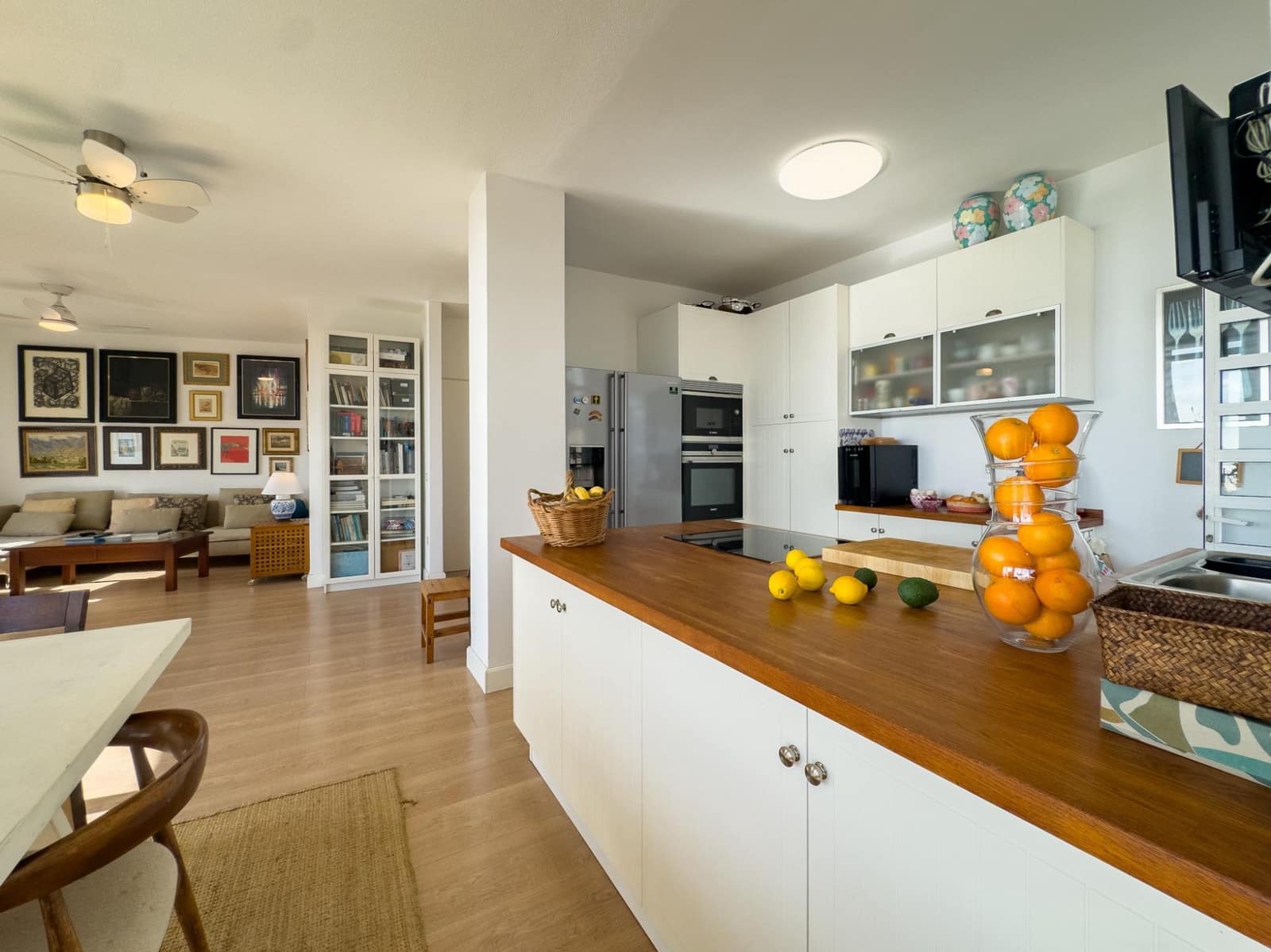 3 bedroom Flat for sale in Santa Cruz de Tenerife with garage - € 395,000 (Ref: 9466159)