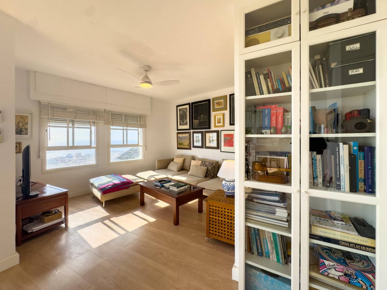 3 bedroom Flat for sale in Santa Cruz de Tenerife with garage - € 395,000 (Ref: 9466159)