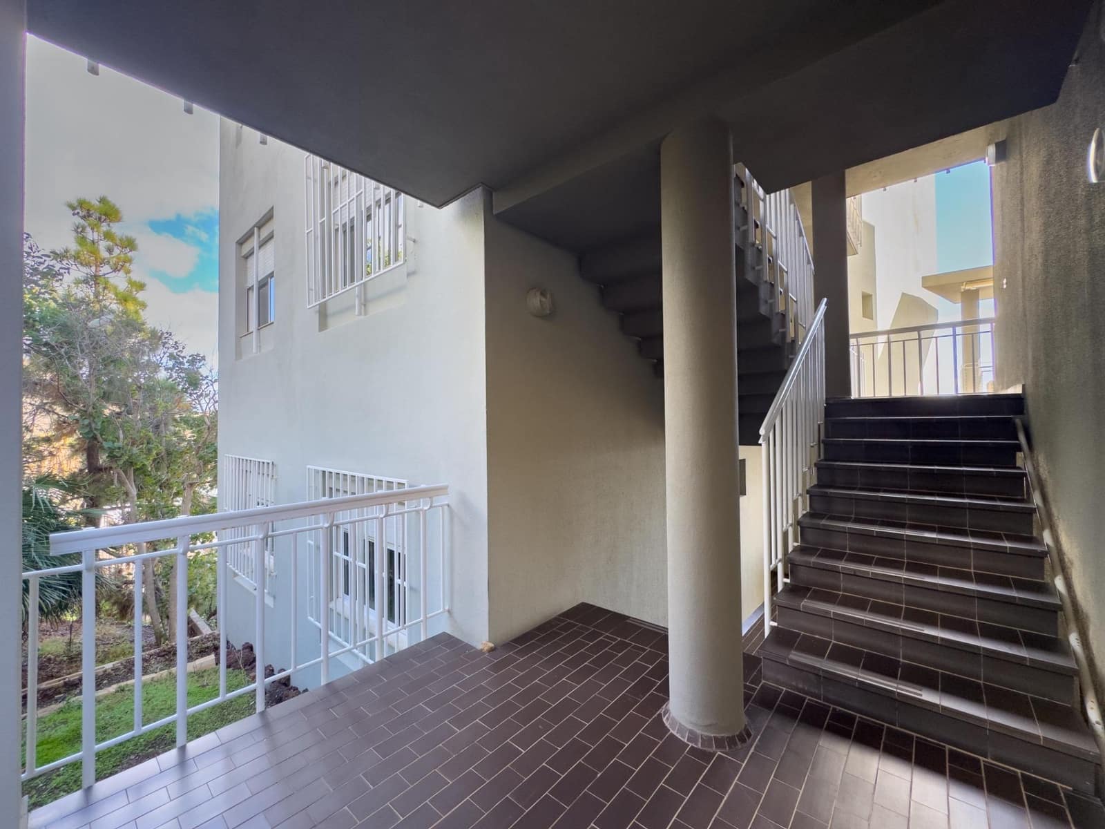 3 bedroom Flat for sale in Santa Cruz de Tenerife with garage - € 395,000 (Ref: 9466159)