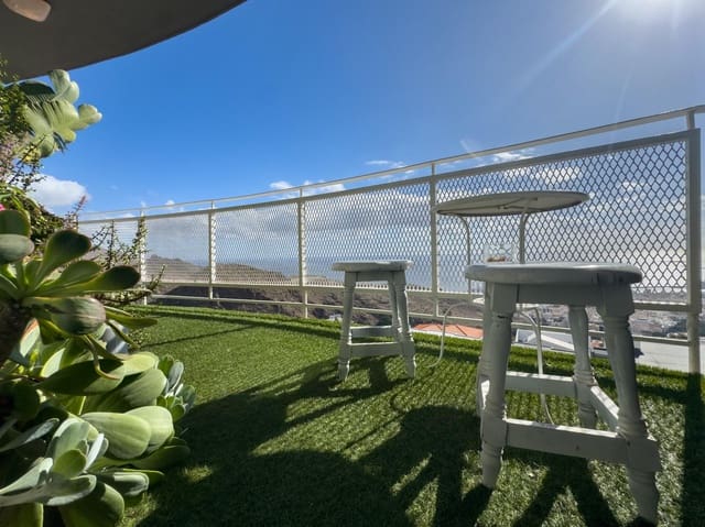 3 makuuhuone Asunto myytävänä paikassa Santa Cruz de Tenerife mukana 
autotalli - 395 000 € (Ref: 9466159)