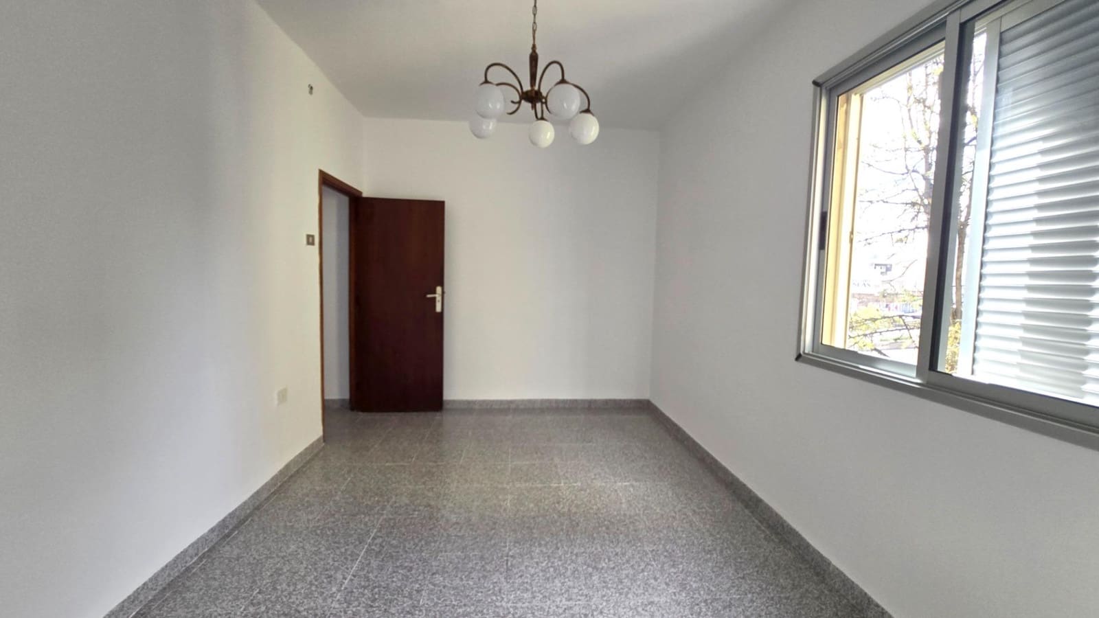 3 bedroom Flat for sale in Santa Cruz de Tenerife - € 150,000 (Ref: 9499025)