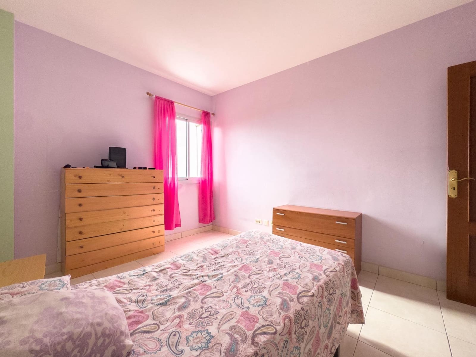 3 soveværelse Rækkehus til salg i Santa Cruz de Tenerife - € 300.000 (Ref: 9543766)