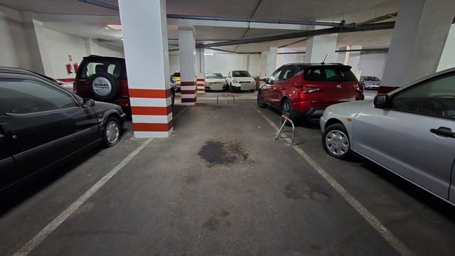 Garage for sale in Cruz del Señor, Santa Cruz de Tenerife - € 42,500 (Ref: 9568789)