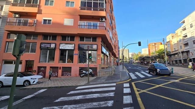 Garage for sale in Cruz del Señor, Santa Cruz de Tenerife - € 42,500 (Ref: 9568789)