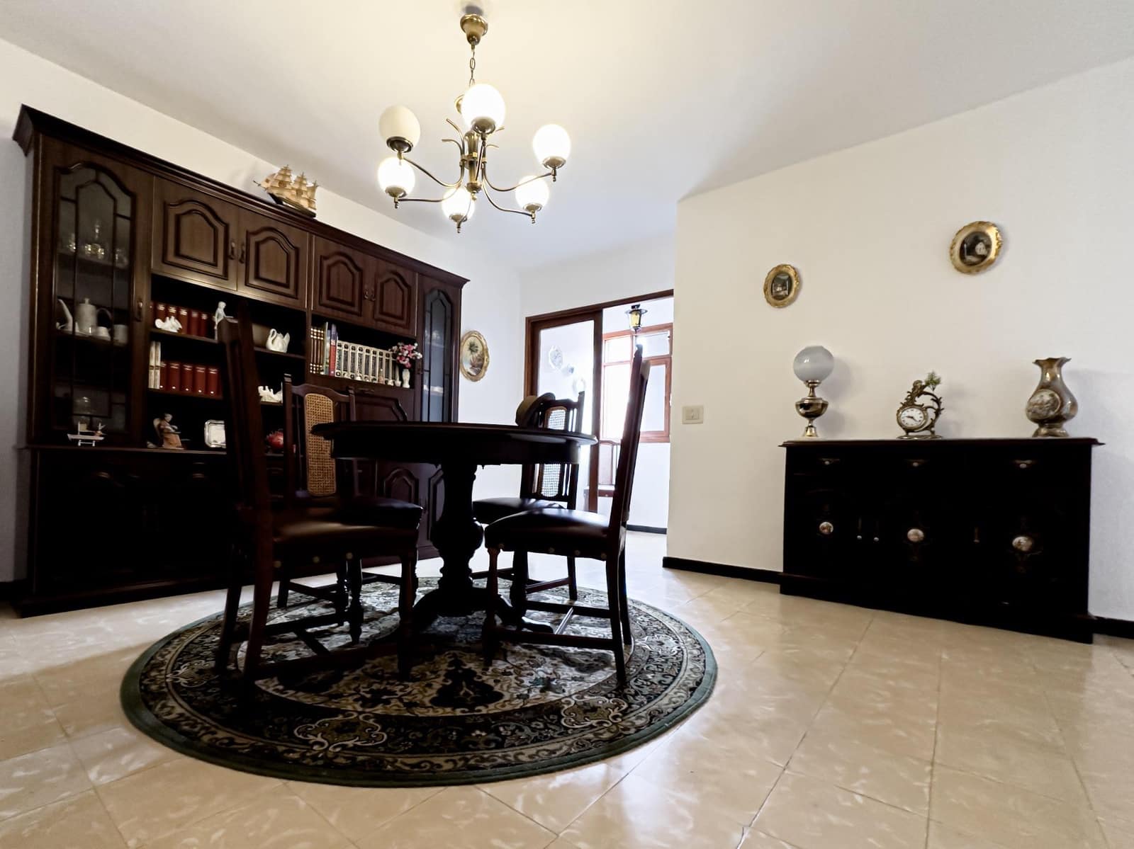 4 soveværelse Lejlighed til salg i San Cristobal de La Laguna - € 154.000 (Ref: 9571299)