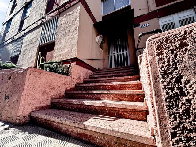 4 soveværelse Lejlighed til salg i San Cristóbal de La Laguna - € 154.000 (Ref: 9571299)