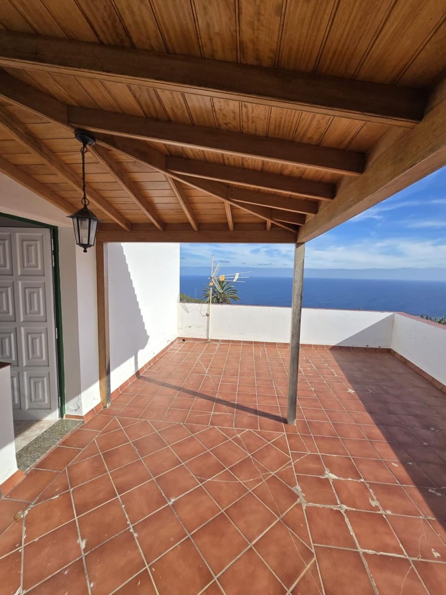 2 bedroom Apartment for rent in Barlovento with garage - € 750 (Ref: 9625798)