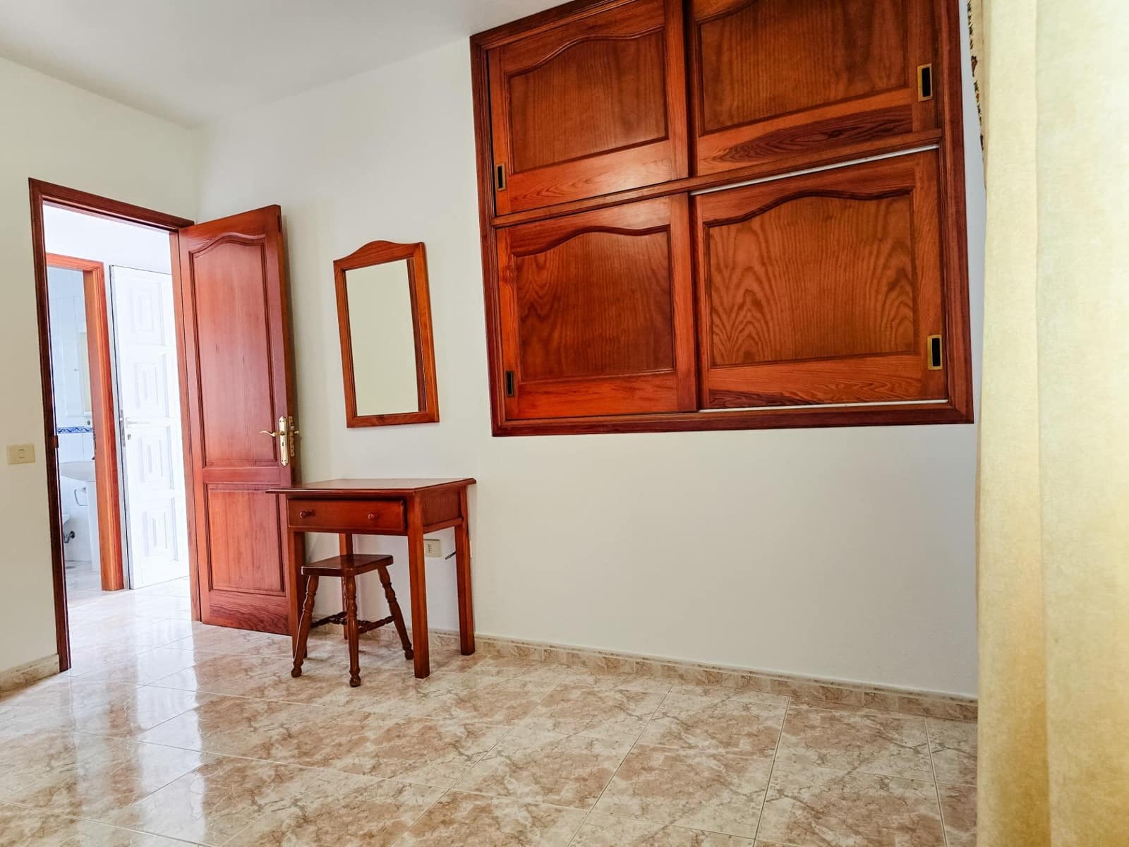 2 bedroom Apartment for rent in Barlovento with garage - € 750 (Ref: 9625798)