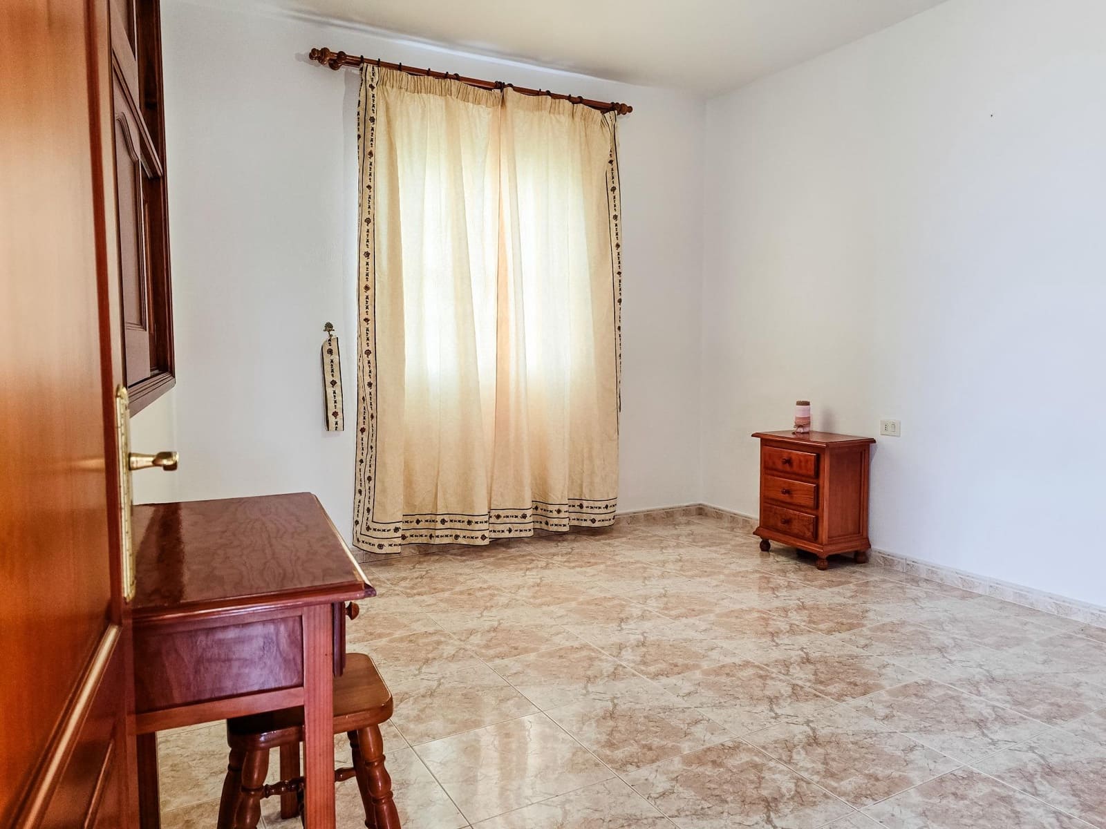 2 bedroom Apartment for rent in Barlovento with garage - € 750 (Ref: 9625798)