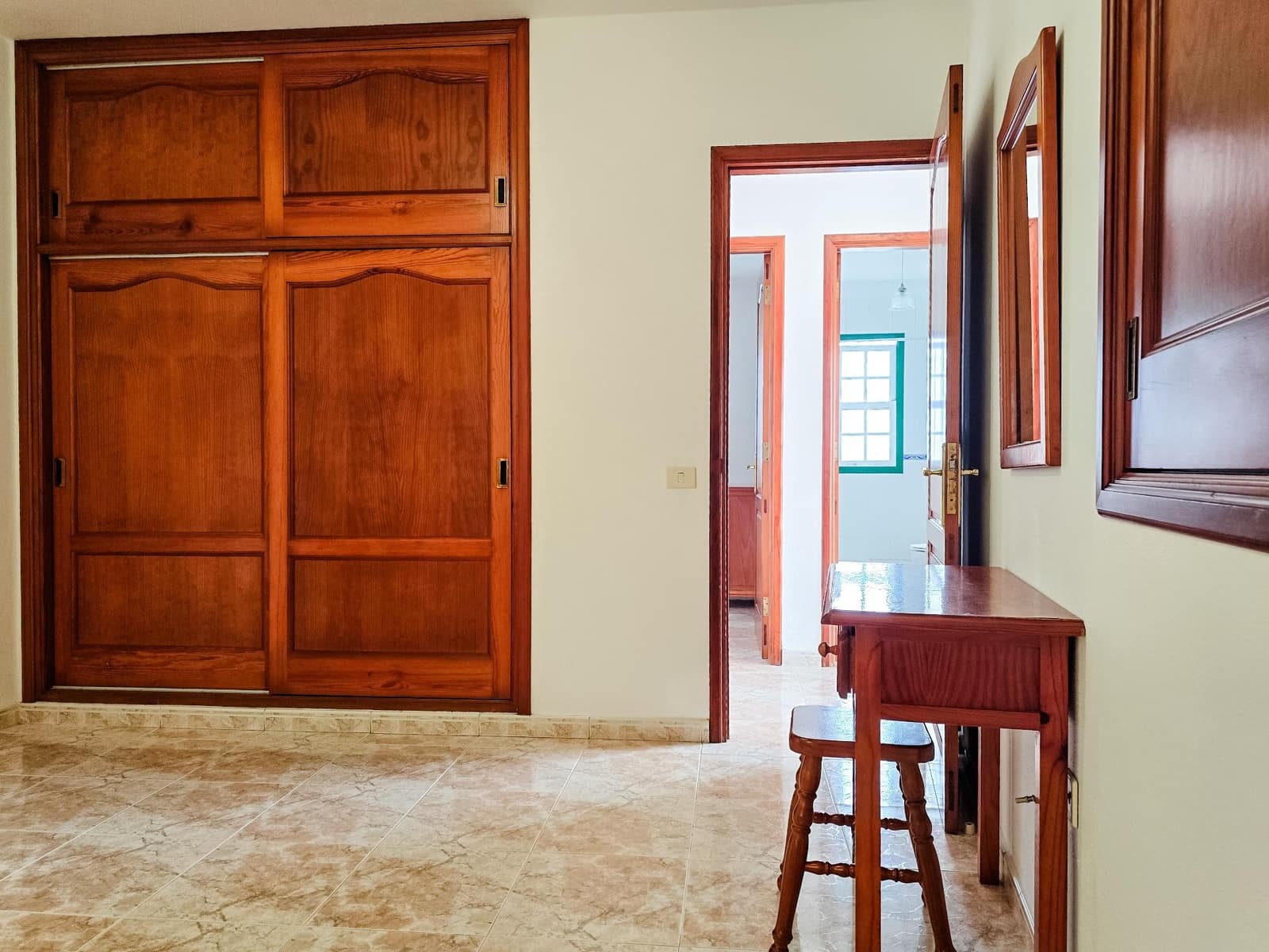 2 bedroom Apartment for rent in Barlovento with garage - € 750 (Ref: 9625798)