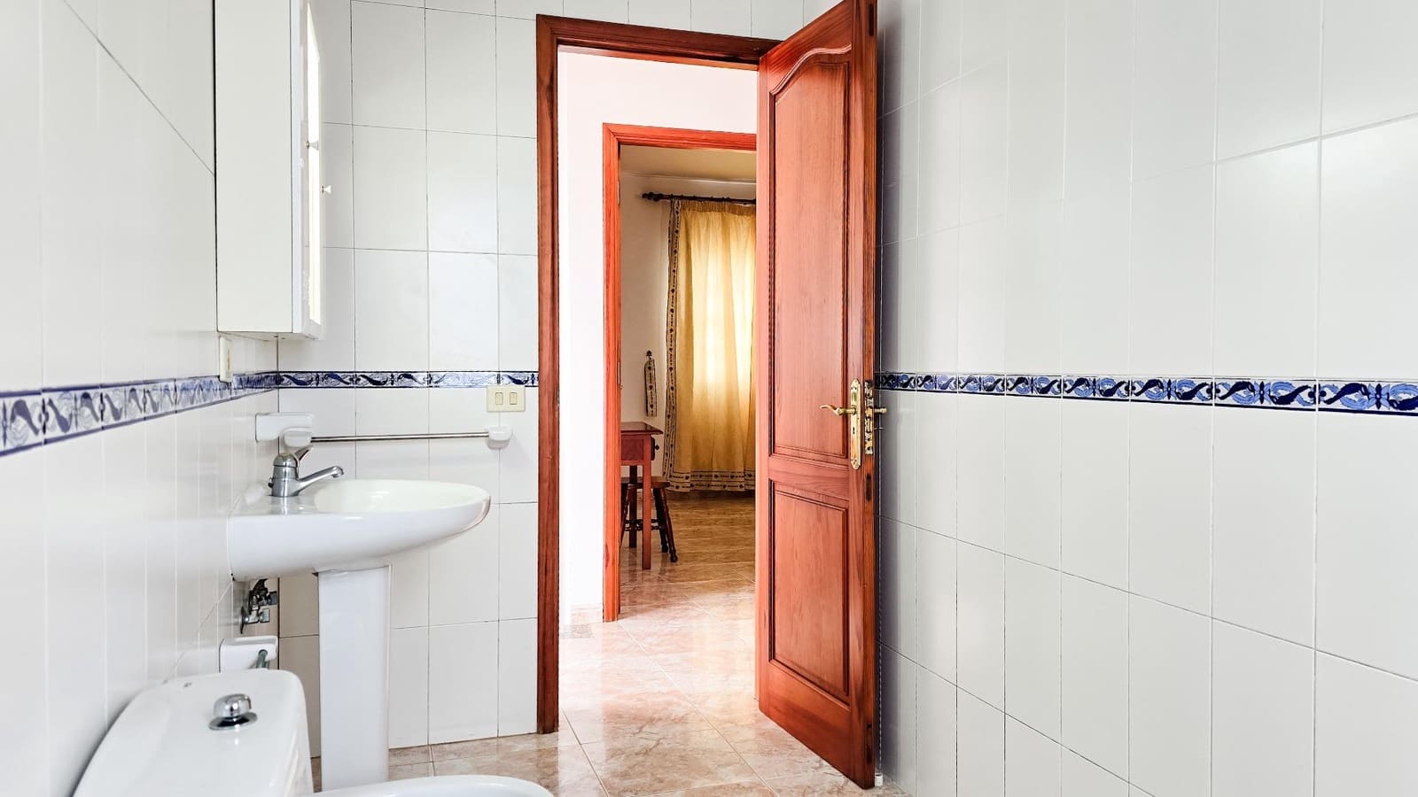 2 bedroom Apartment for rent in Barlovento with garage - € 750 (Ref: 9625798)