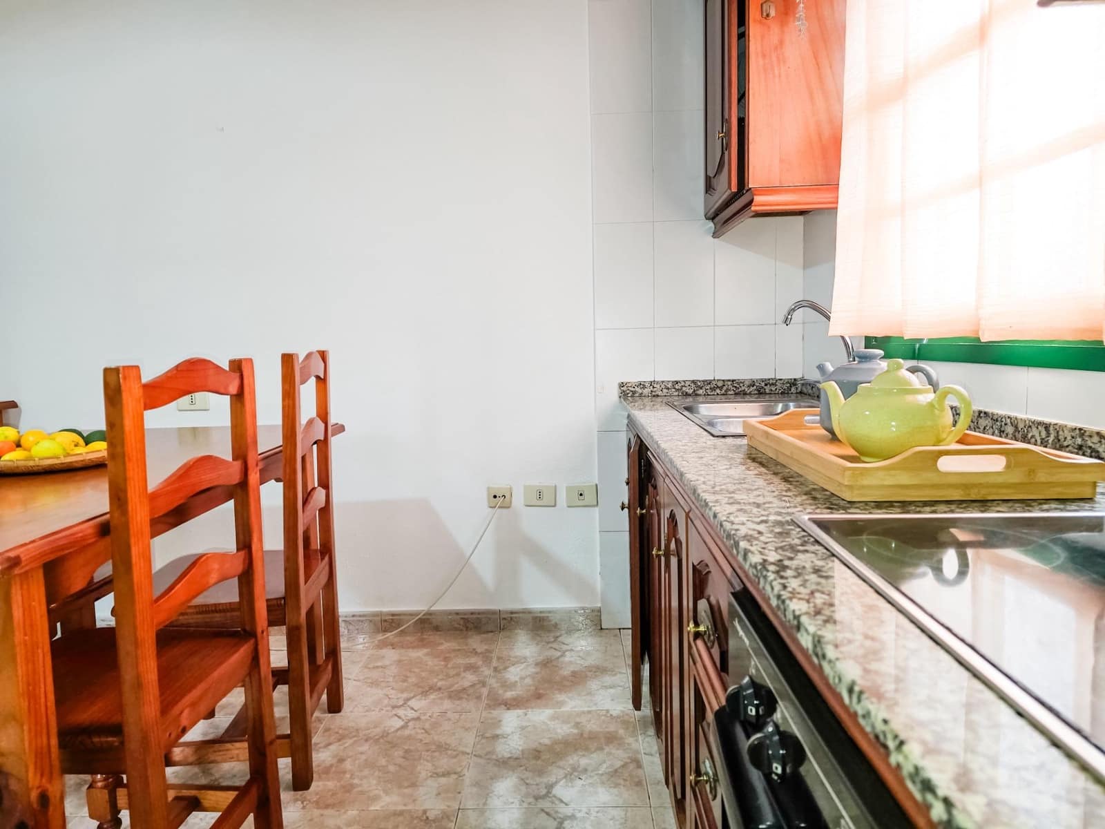 2 bedroom Apartment for rent in Barlovento with garage - € 750 (Ref: 9625798)