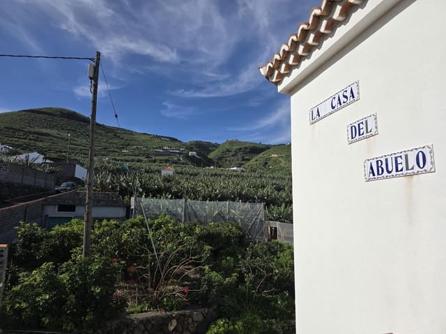 2 bedroom Apartment for rent in Barlovento with garage - € 750 (Ref: 9625798)