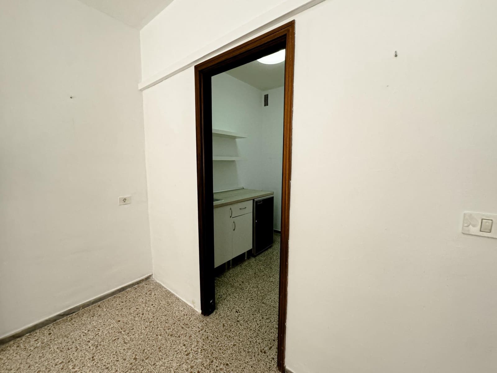 4 sypialnia Biuro do wynajęcia w Santa Cruz de Tenerife - 850 € (Ref: 9630139)