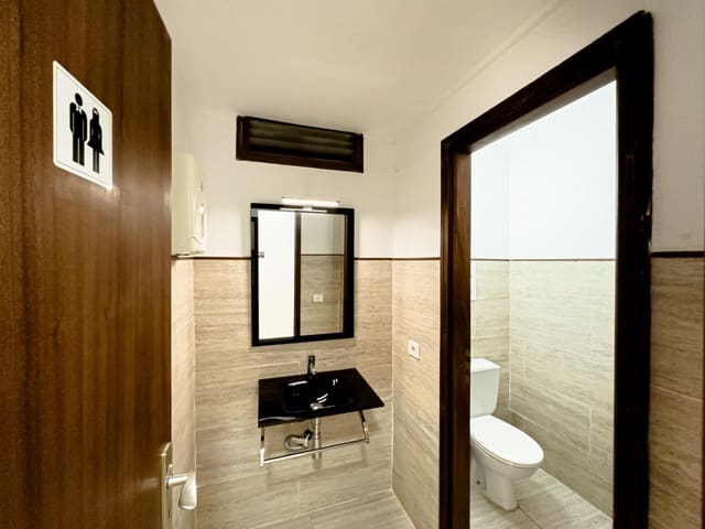 4 sypialnia Biuro do wynajęcia w Zona Centro, Santa Cruz de Tenerife - 850 € (Ref: 9630139)