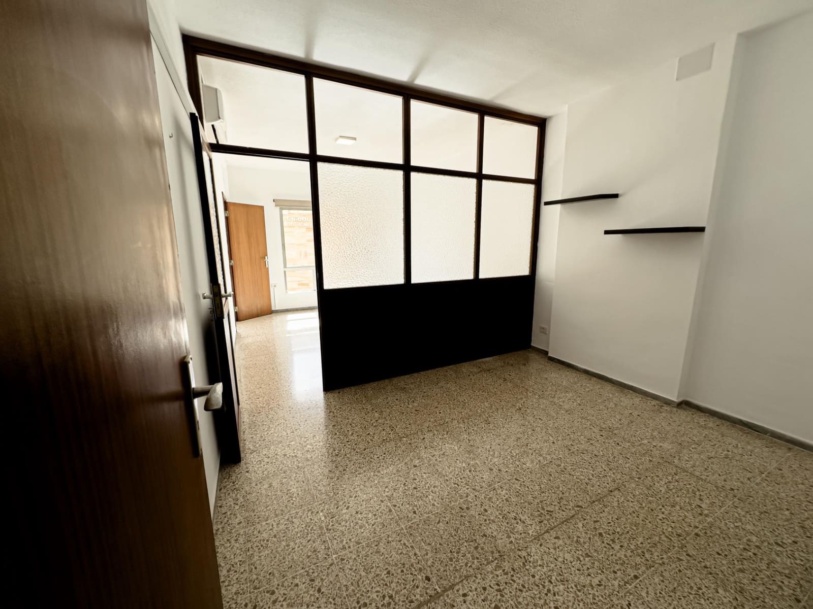 4 sypialnia Biuro do wynajęcia w Santa Cruz de Tenerife - 850 € (Ref: 9630139)