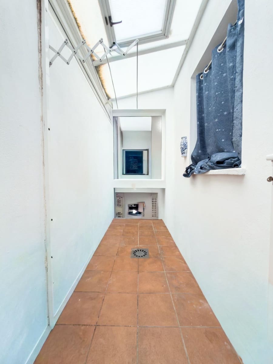 3 bedroom Apartment for sale in San Cristobal de La Laguna with garage - € 320,000 (Ref: 9843605)
